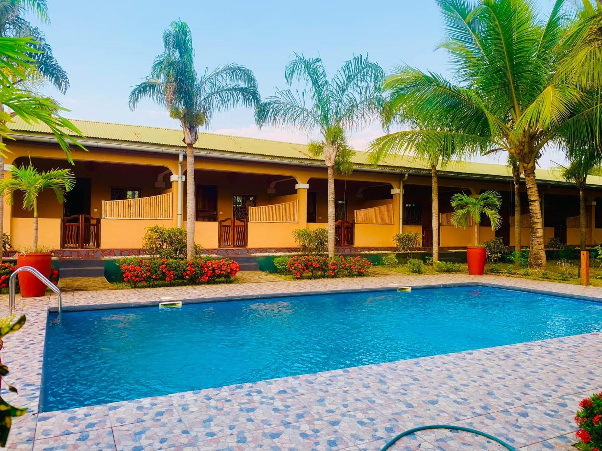Hotel Fleurs D'Ylang Nosy-Be Exterior foto